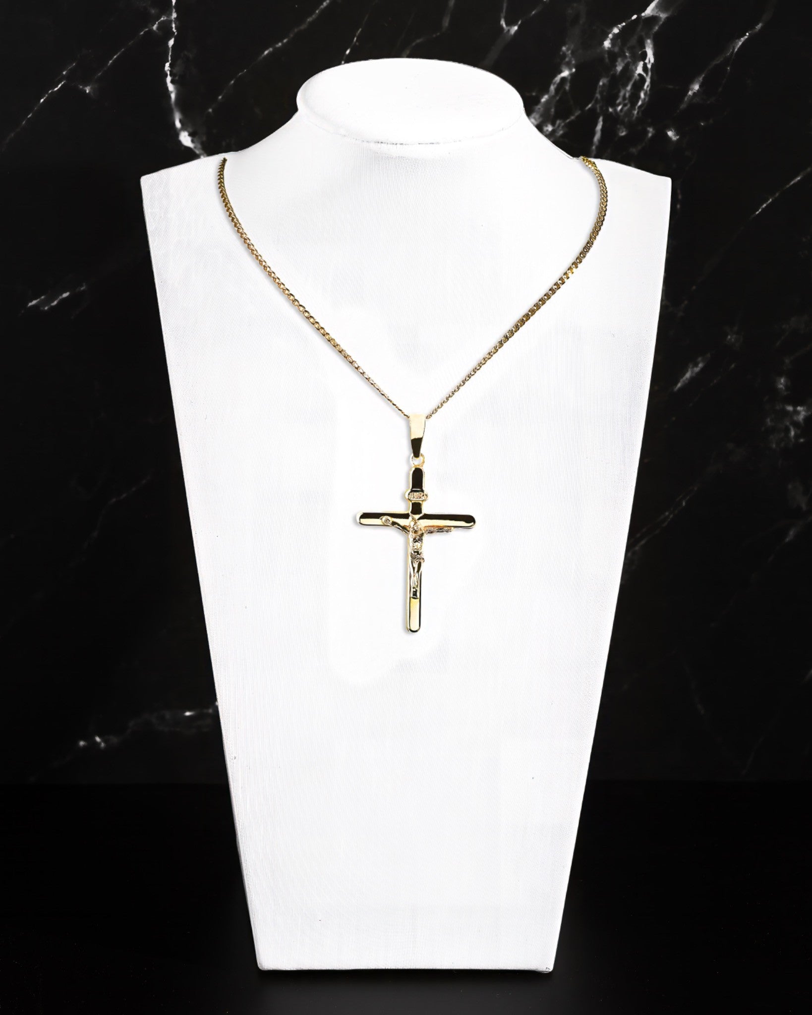 Collana Crocifisso Classico