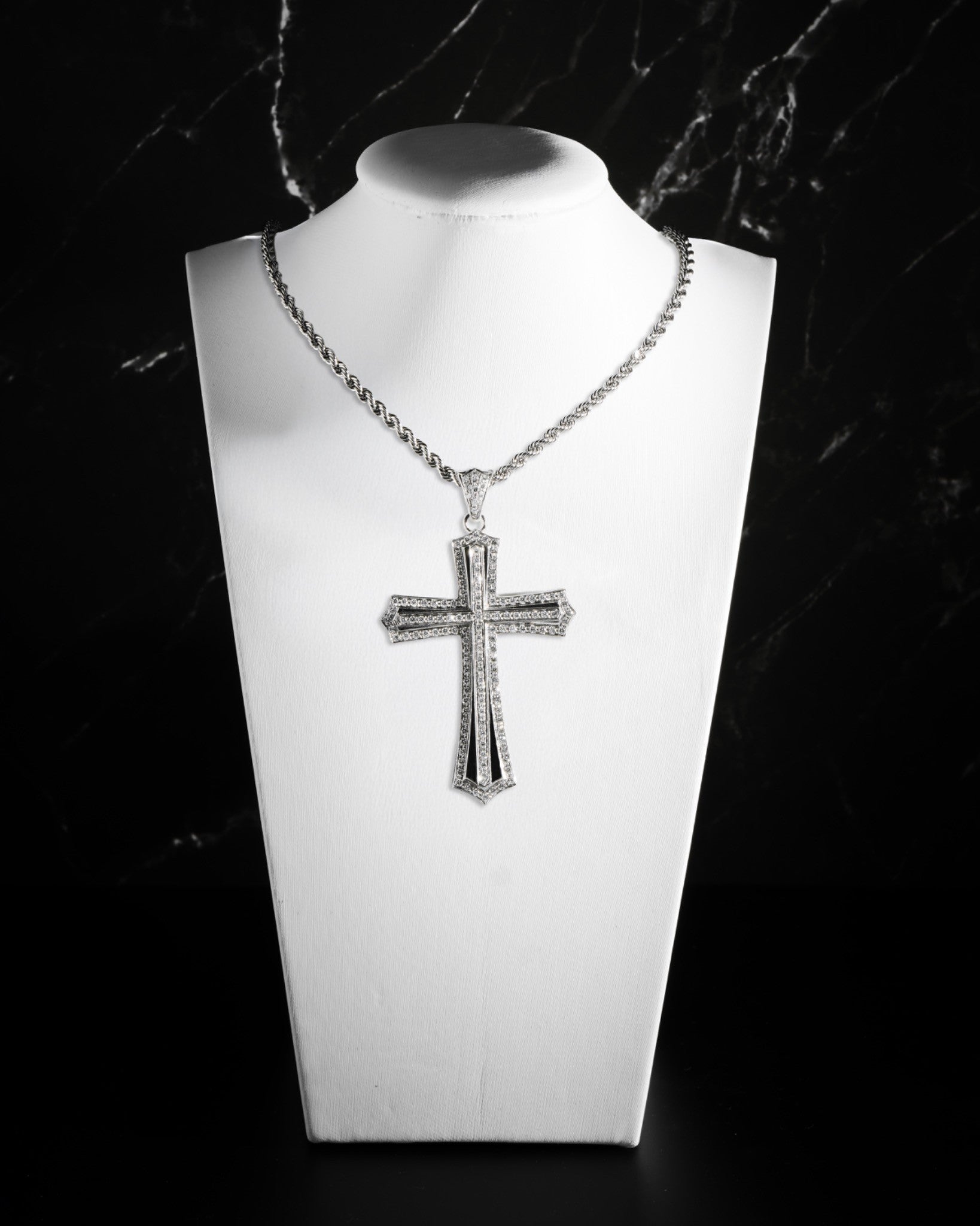 Collana Crocifisso Moderno