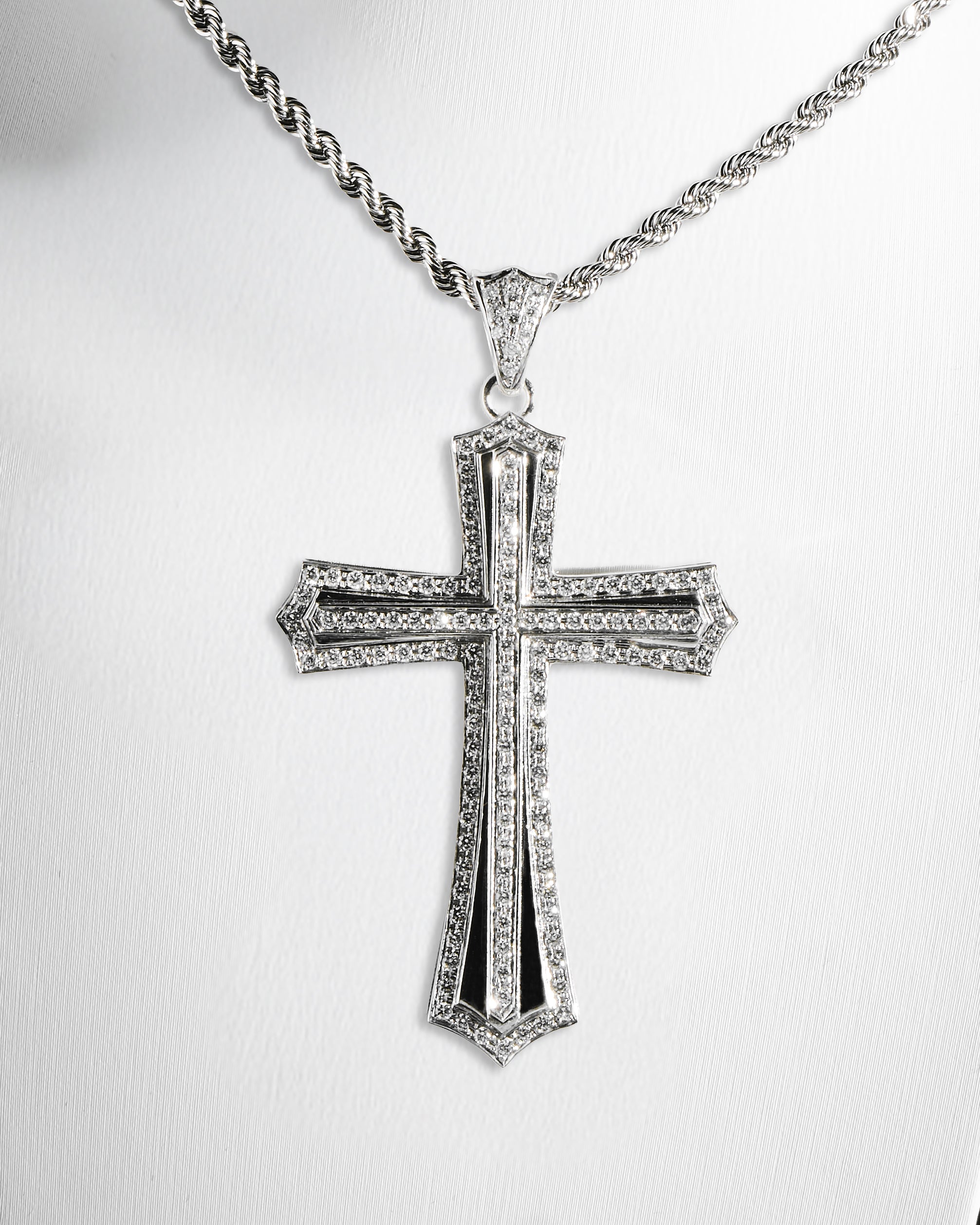 Collana Crocifisso Moderno